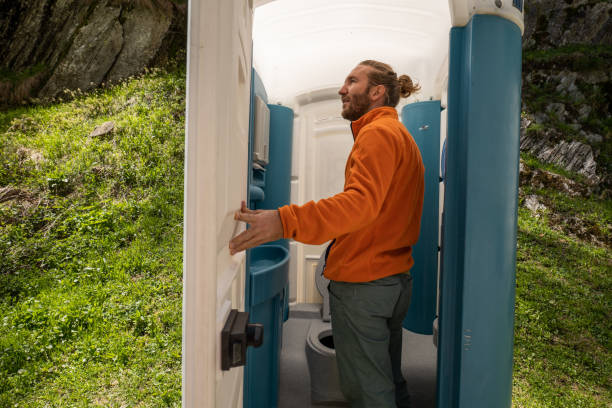 Best Portable restroom trailer rental  in Woodland, WA